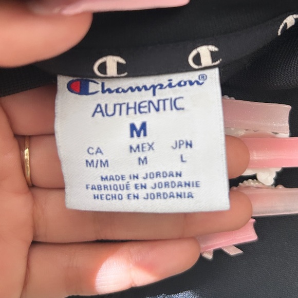 champion woman’s zip up size medium - Picture 2 of 2